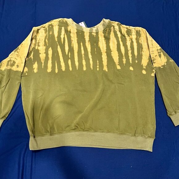 NWT Wild Fable 2 Piece Olive Green Tie Dye Oversize Sweatshirt & Jogger Pants S - Picture 4 of 10